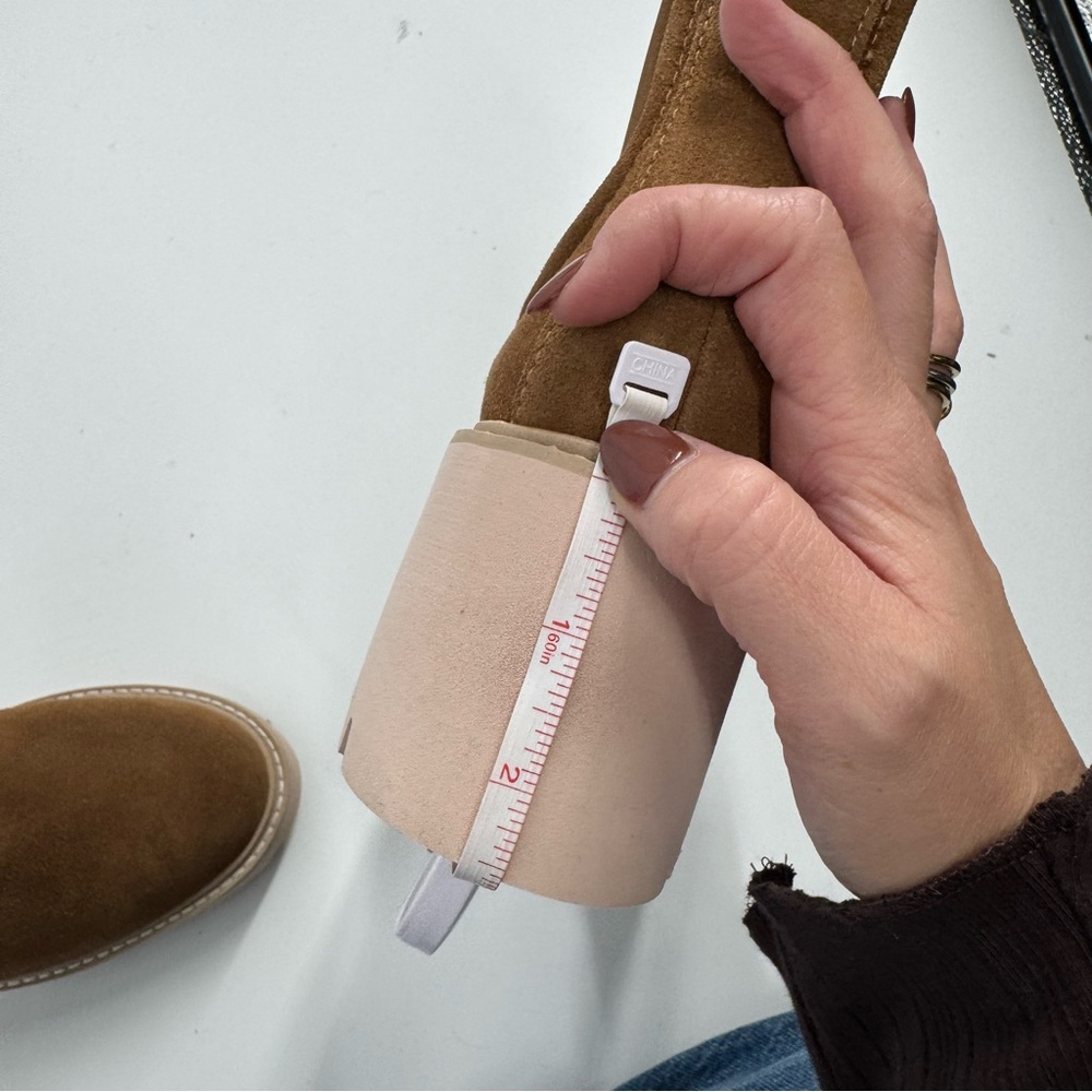 NWT Dolce Vita Hawk H20 Booties in chesnut - Picture 10 of 11
